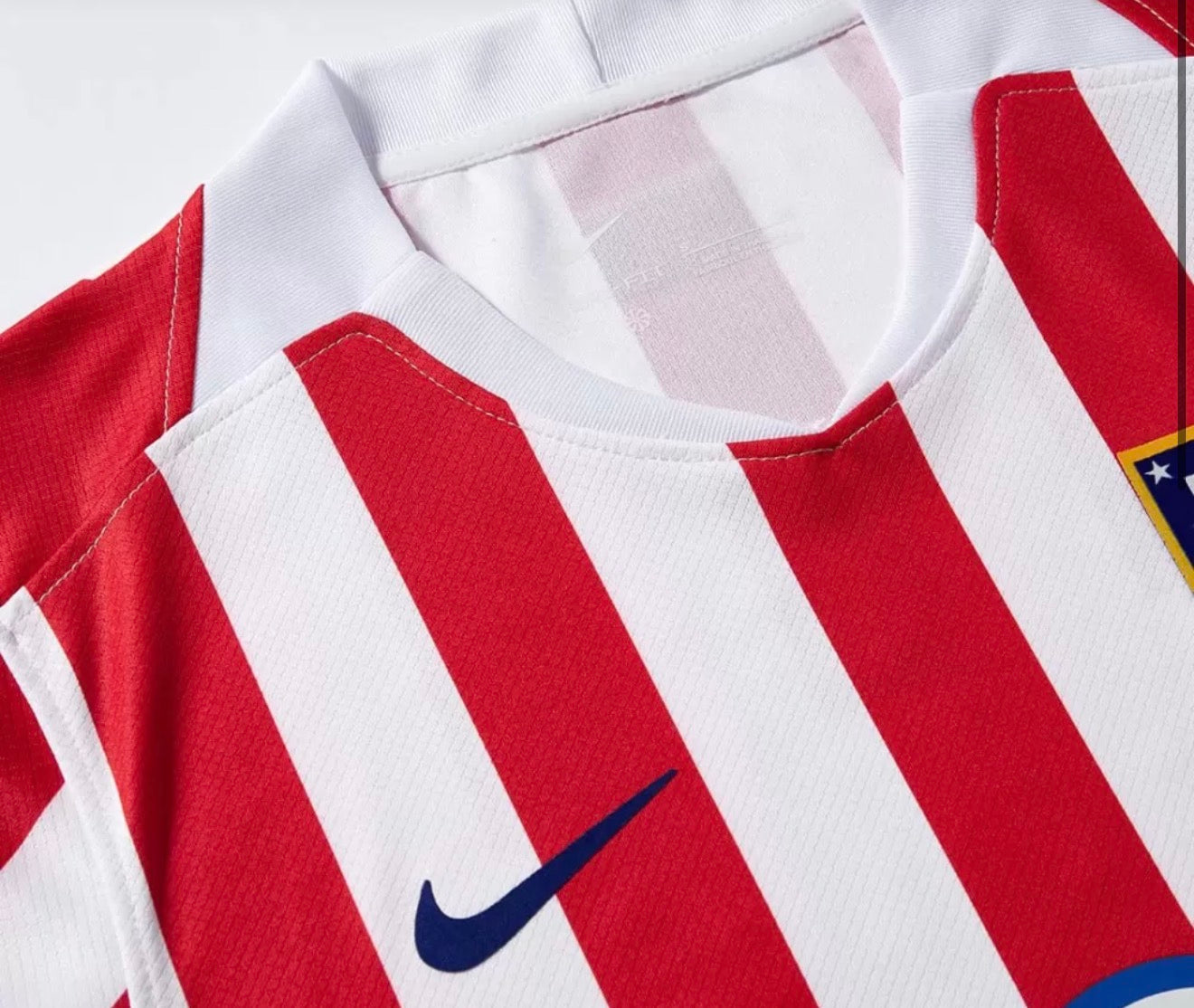 Atletico Madrid Home Soccer Jersey 2025/26 Fan Version
